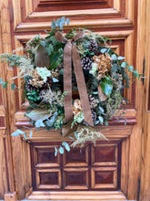 Cargar imagen en el visor de la galería, corona de navidad la fioreria