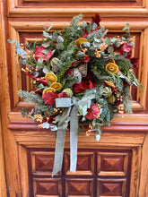 Cargar imagen en el visor de la galería, corona de navidad mediterránea