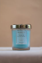 Cargar imagen en el visor de la galería, vela aromática “Peony & Blush Suede”